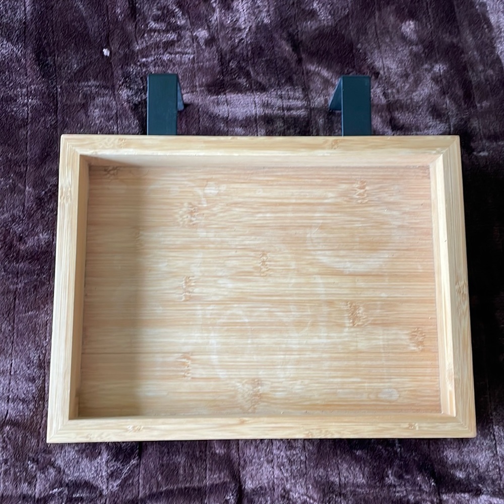 Bed/dorm table/shelf